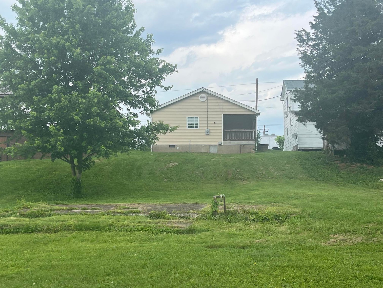 Image for SOLD $57,200 - Move-in Ready 2 Bedroom in Kenova