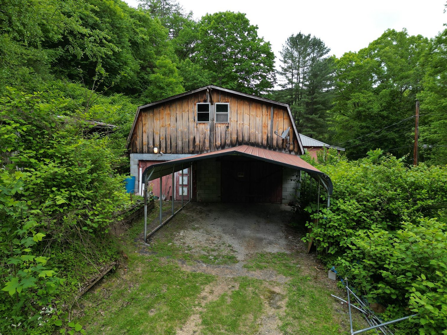 Image for SOLD $29,150 - Three Bedroom with Garage in Fayetteville Selling to The Highest Bidder