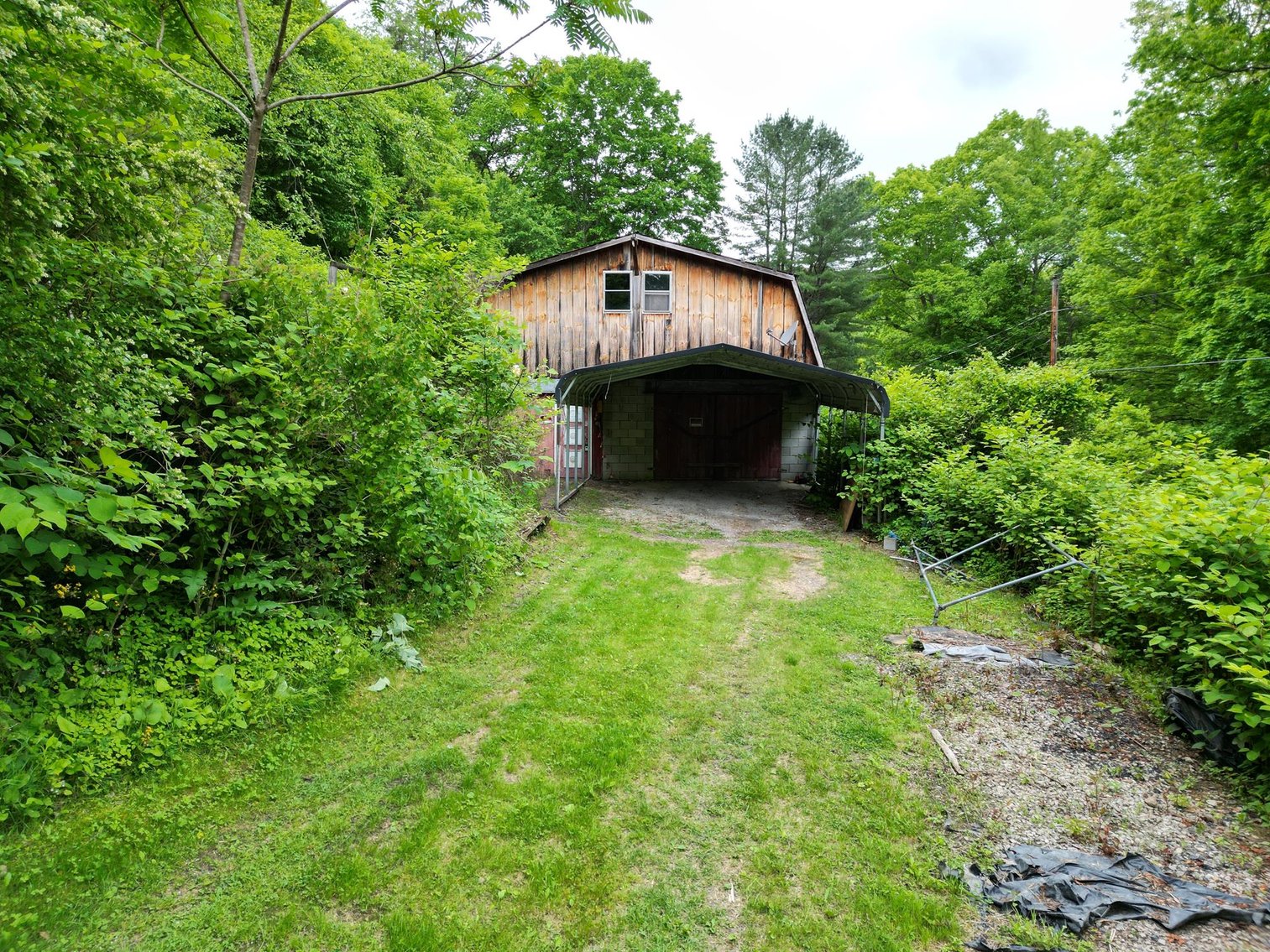 Image for SOLD $29,150 - Three Bedroom with Garage in Fayetteville Selling to The Highest Bidder