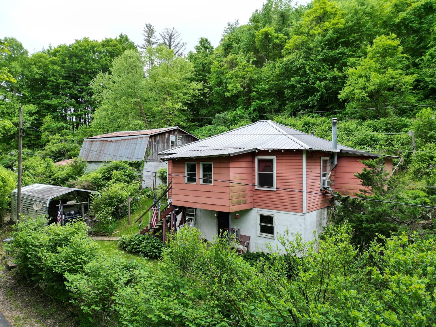 Image for SOLD $29,150 - Three Bedroom with Garage in Fayetteville Selling to The Highest Bidder