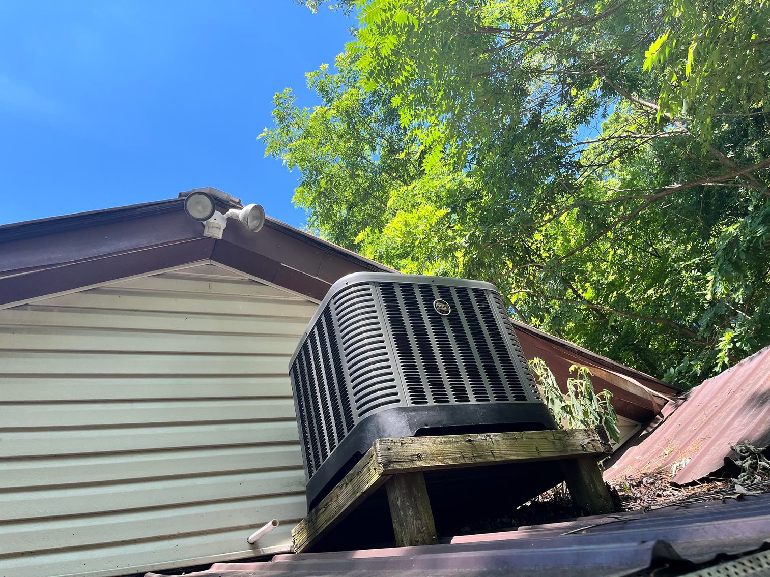 Image for SOLD $33,550 - 3 Bedroom Project Home with Apartment on 1.5 Acres in Ashland