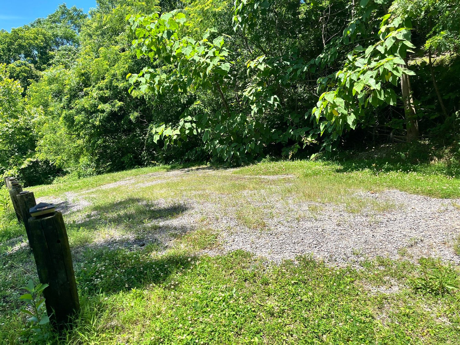 Image for SOLD $33,550 - 3 Bedroom Project Home with Apartment on 1.5 Acres in Ashland