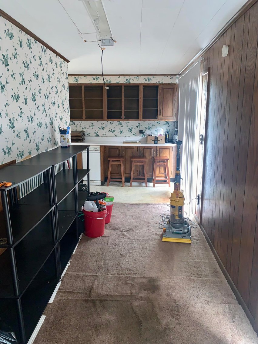 Image for SOLD $43,010 - 2 Bedroom on Large Lot in Huntington Selling to Highest Bidder