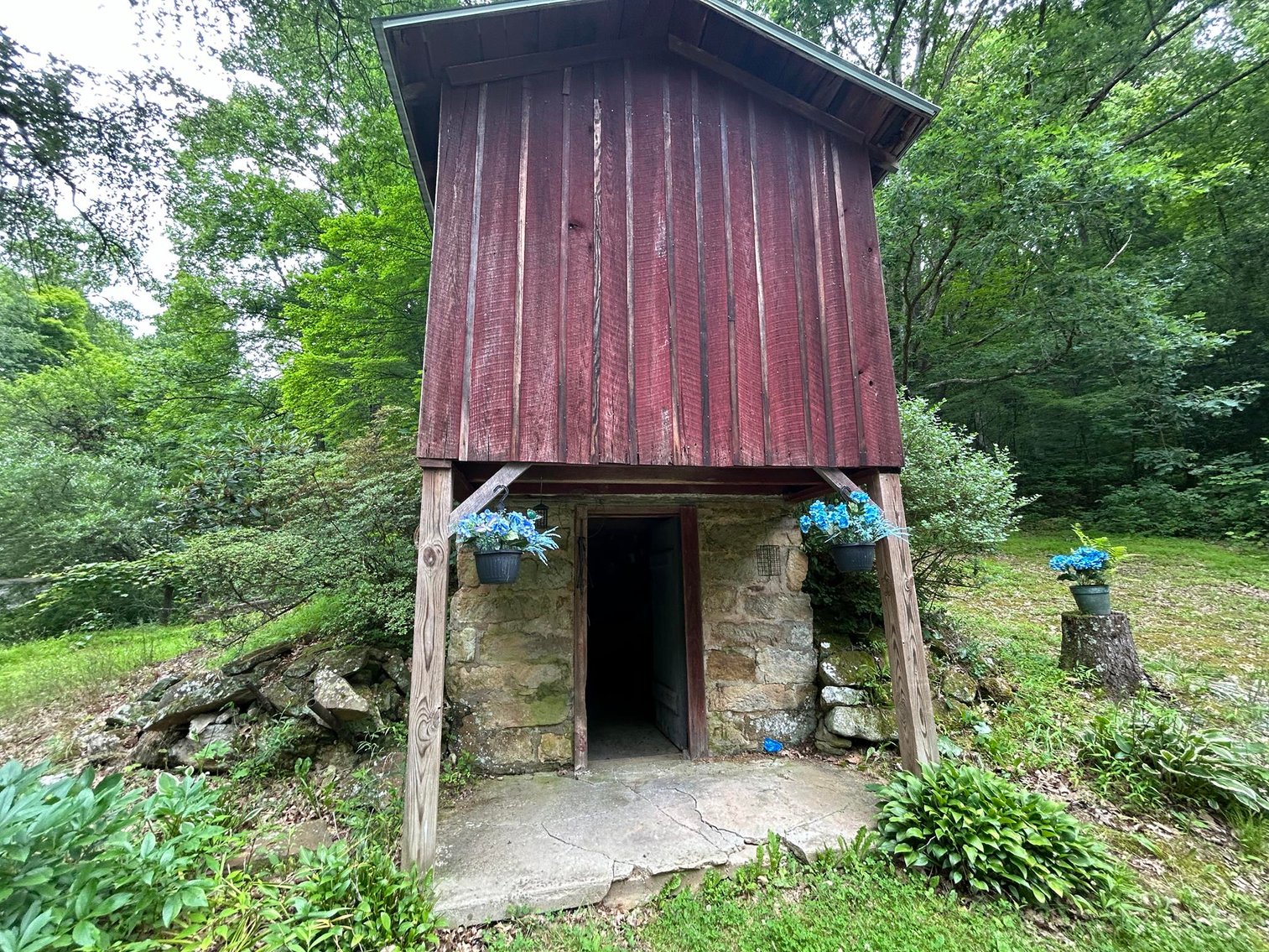 Image for SOLD $209,000 - Remodeled 1800s Log Cabin on 22 Acres in Harrison County