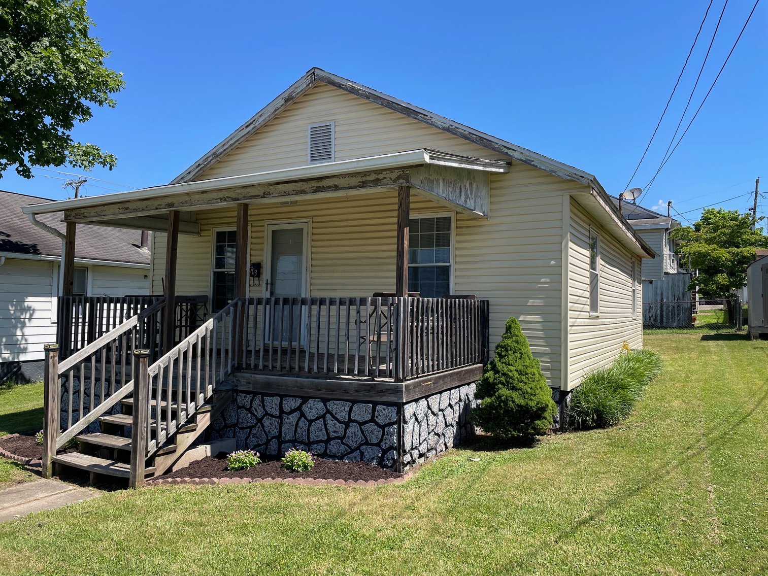 Image for SOLD $49,500 - Move-in Ready 2 Bedroom in Nitro