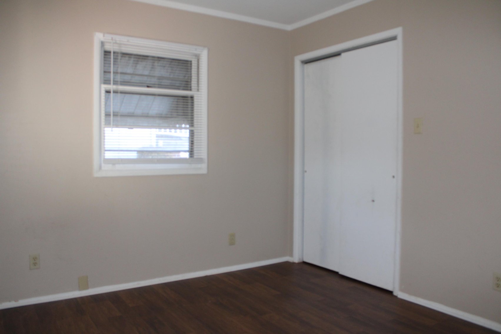 Image for SOLD $74,800 - 3 Bedroom in Great Location of Huntington