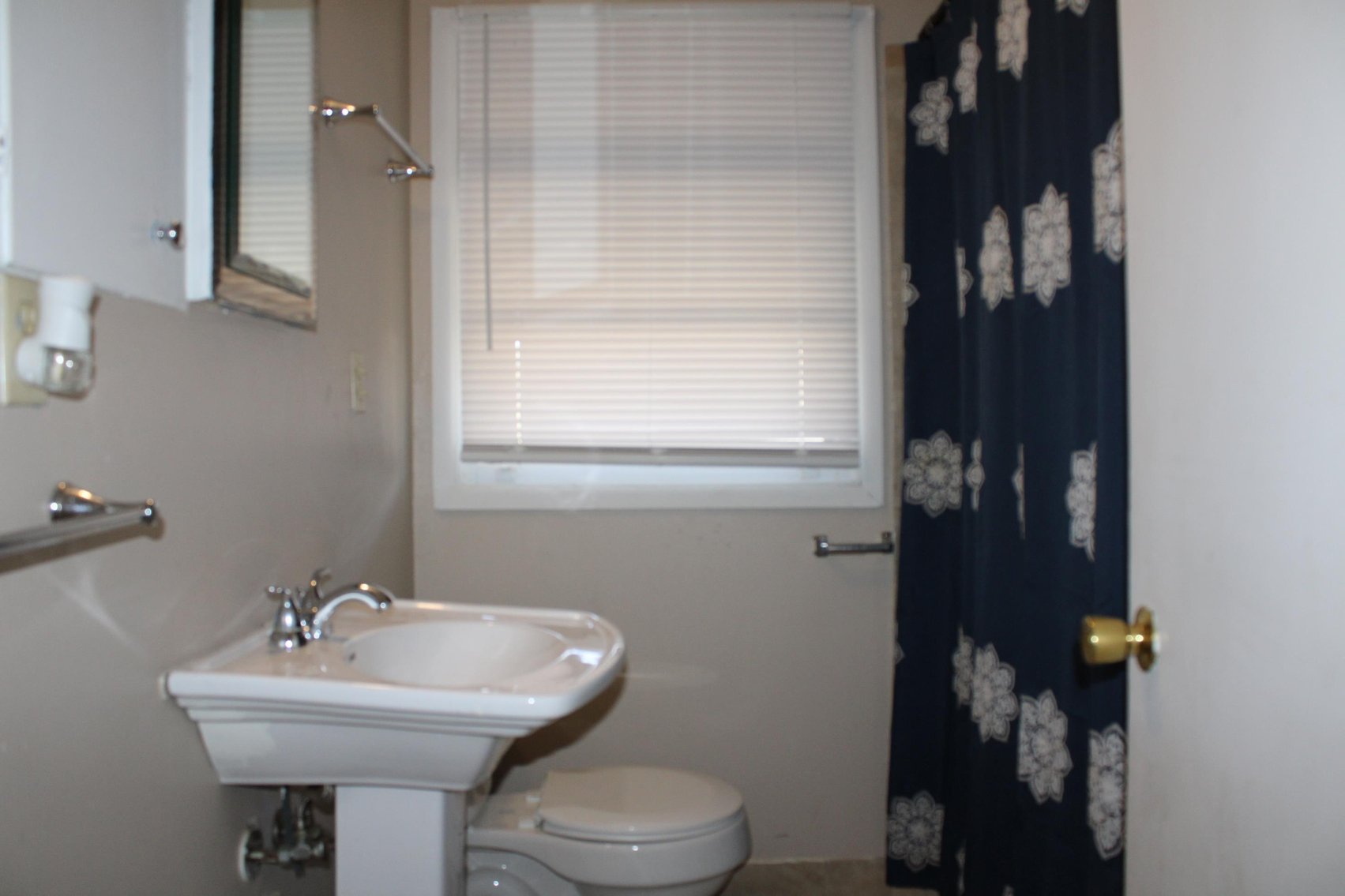 Image for SOLD $74,800 - 3 Bedroom in Great Location of Huntington