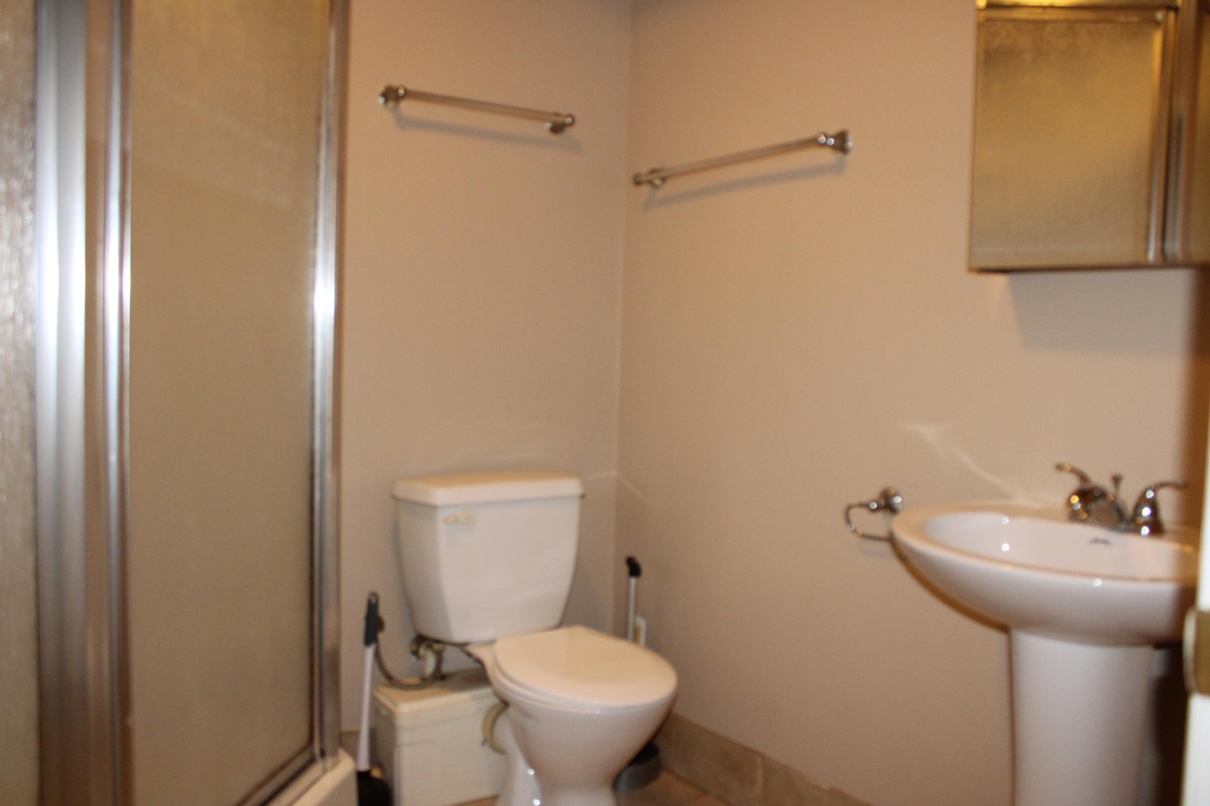 Image for SOLD $74,800 - 3 Bedroom in Great Location of Huntington