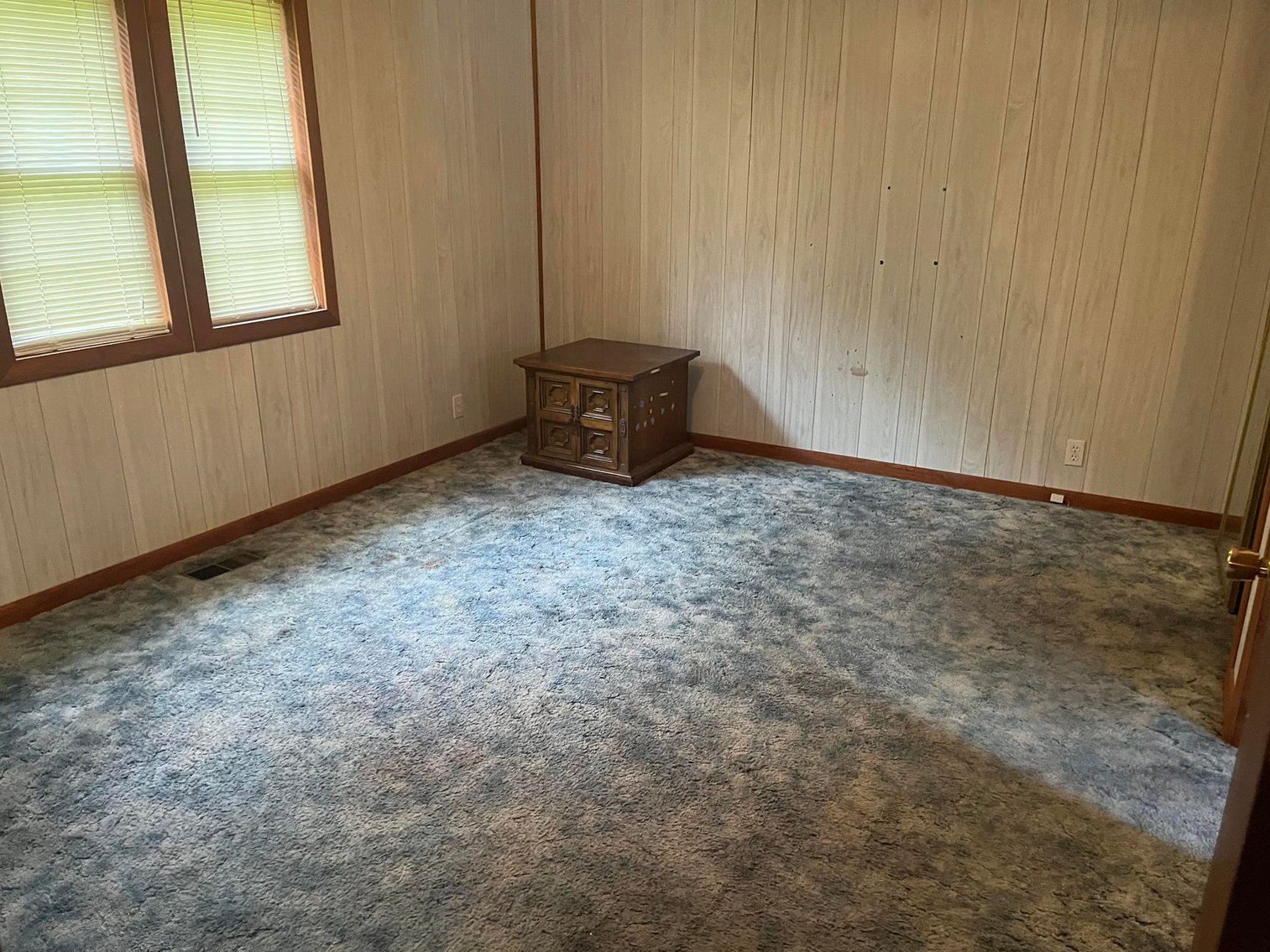 Image for SOLD $74,250 - Move-in Ready 3 Bedroom Elkview Home