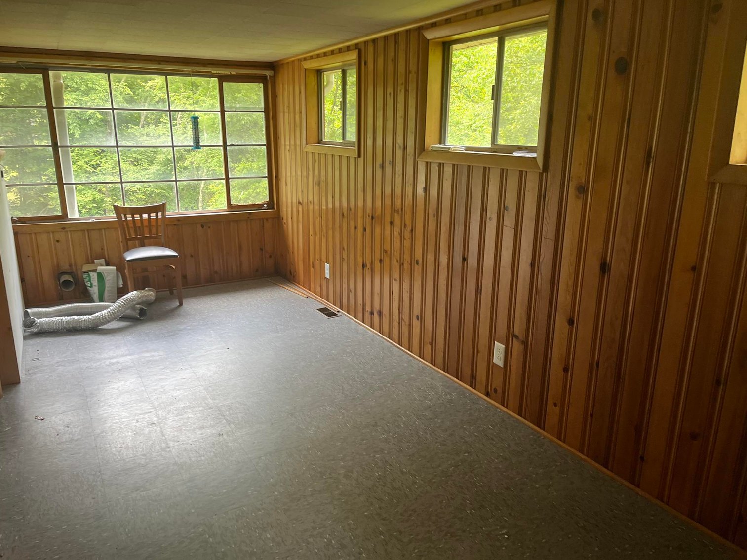 Image for SOLD $74,250 - Move-in Ready 3 Bedroom Elkview Home