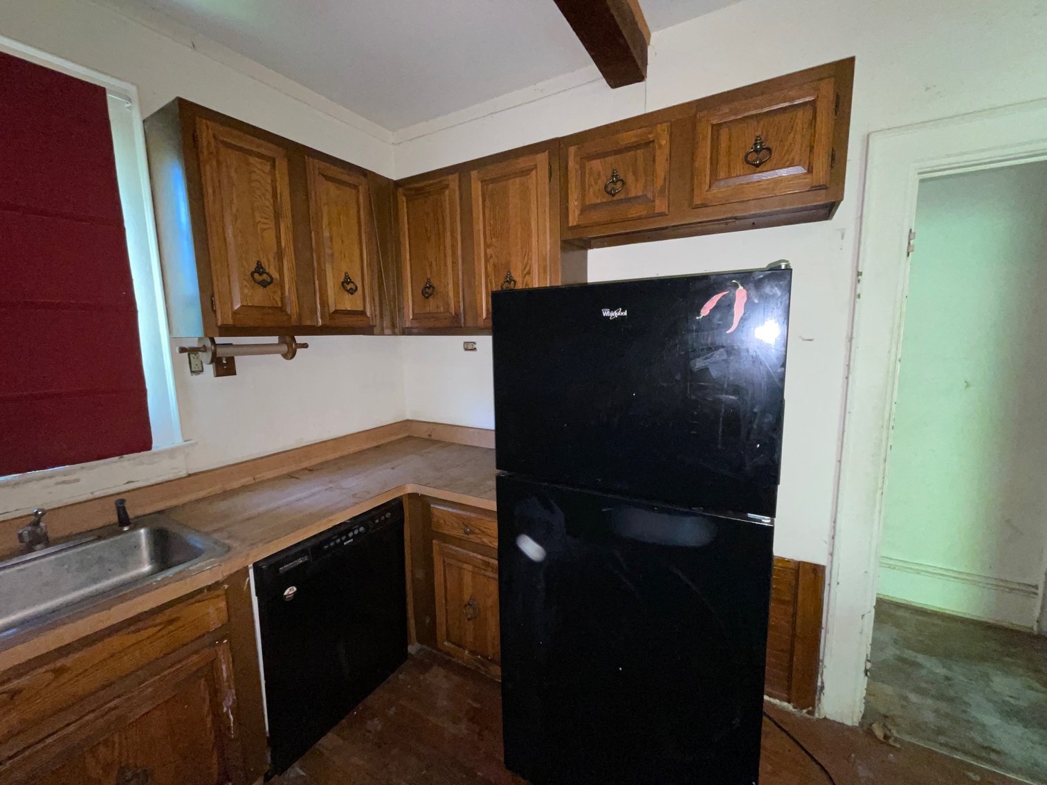 Image for SOLD $22,000 - 3 Bedroom Project Home in Charleston Selling to the Highest Bidder