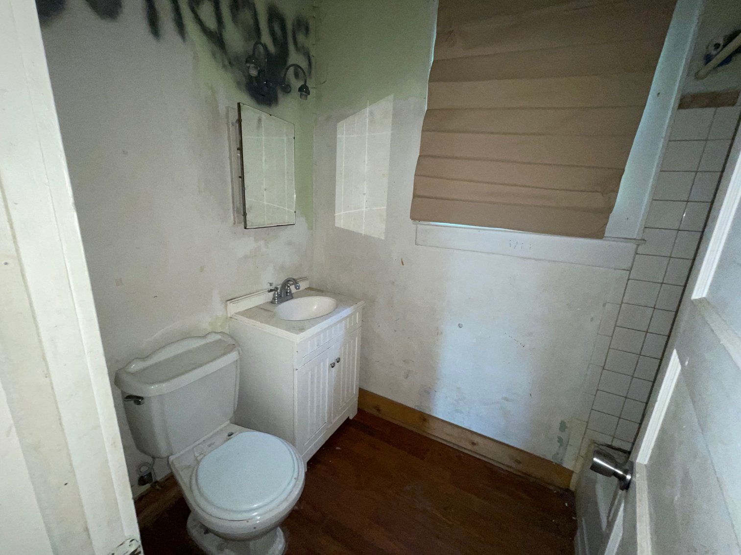 Image for SOLD $22,000 - 3 Bedroom Project Home in Charleston Selling to the Highest Bidder