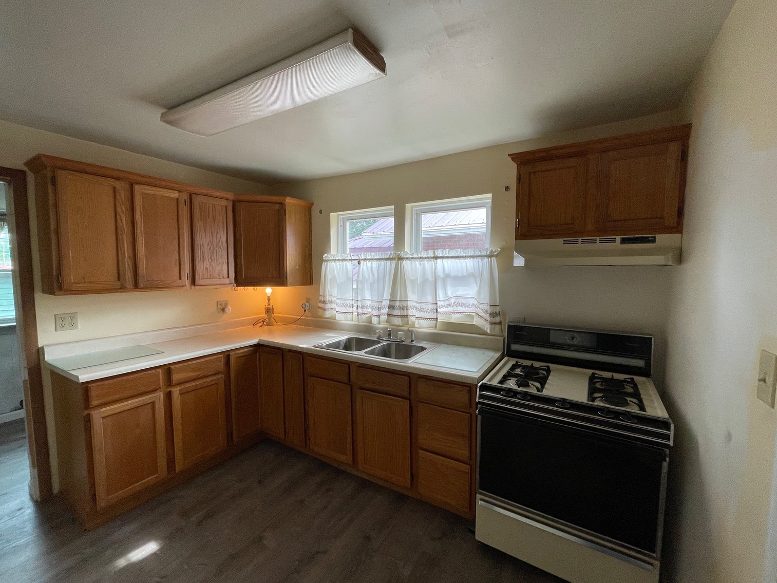 Image for SOLD $48,400 - Clean 2-Bedroom in Huntington