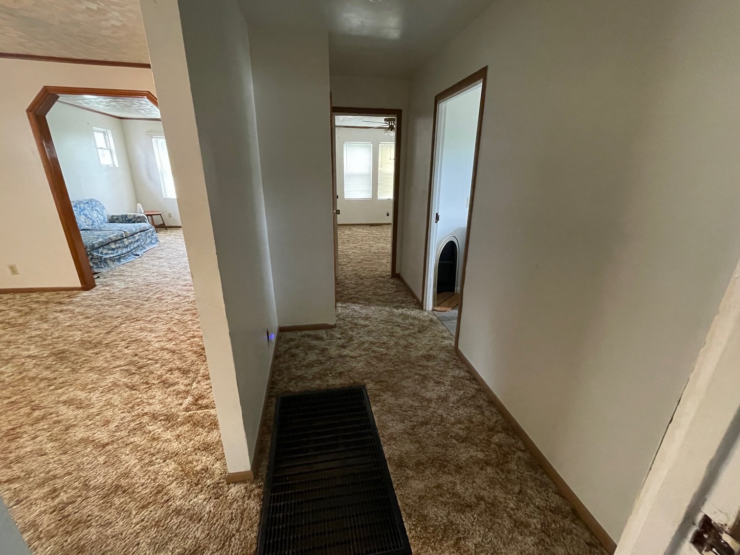 Image for SOLD $48,400 - Clean 2-Bedroom in Huntington