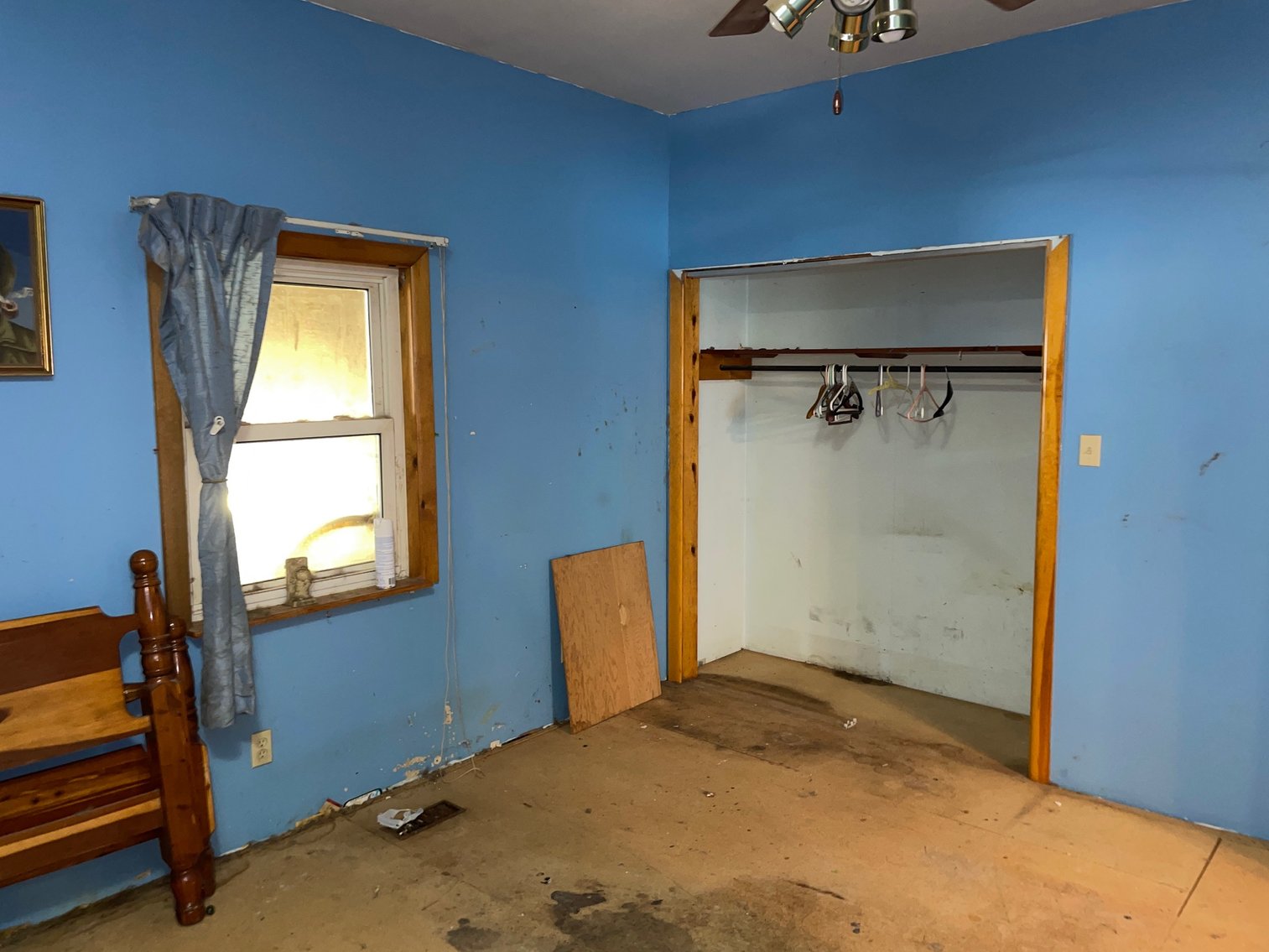 Image for SOLD $27,500 - 3 Bedroom Project Home in Dunbar