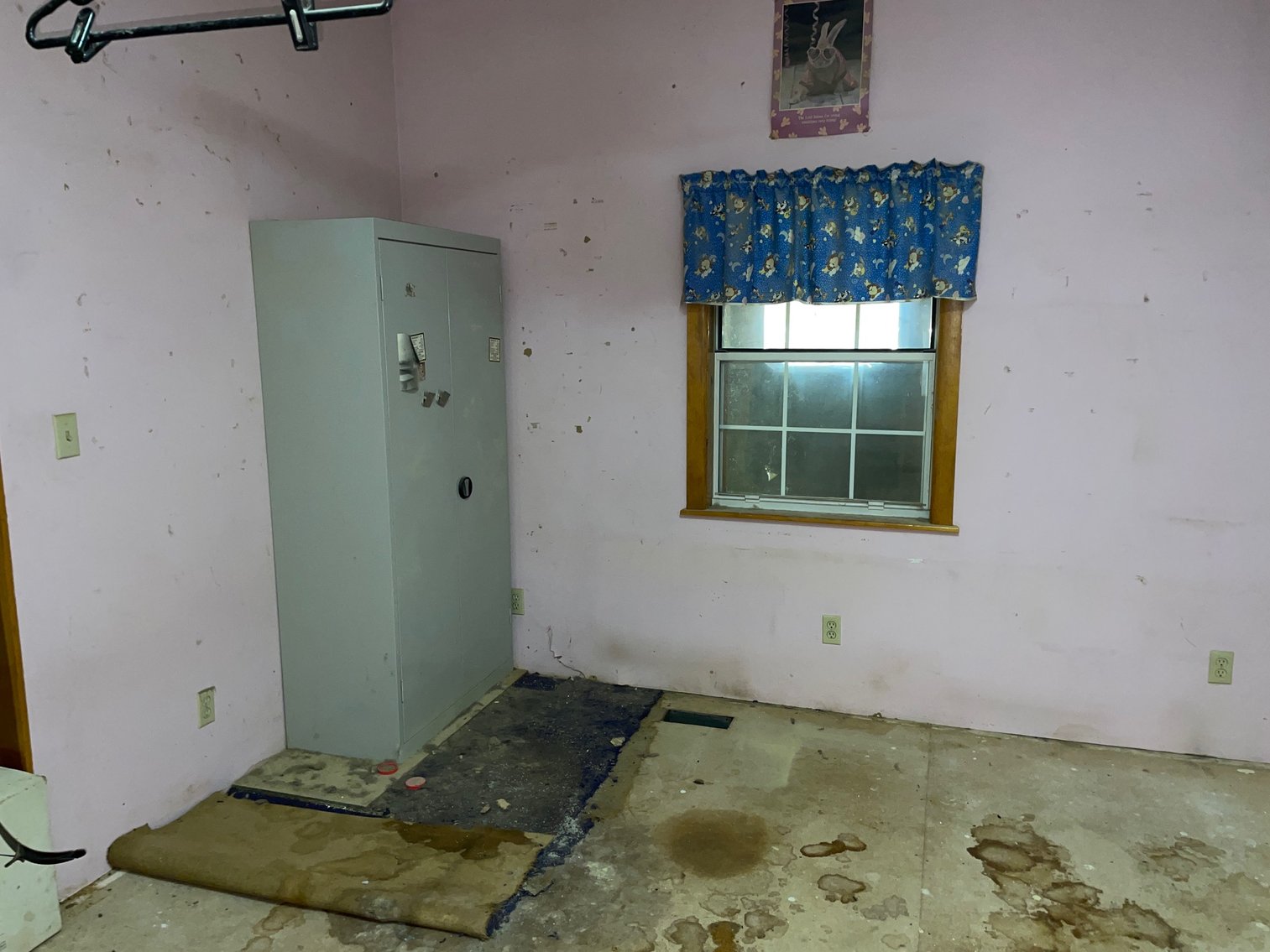 Image for SOLD $27,500 - 3 Bedroom Project Home in Dunbar