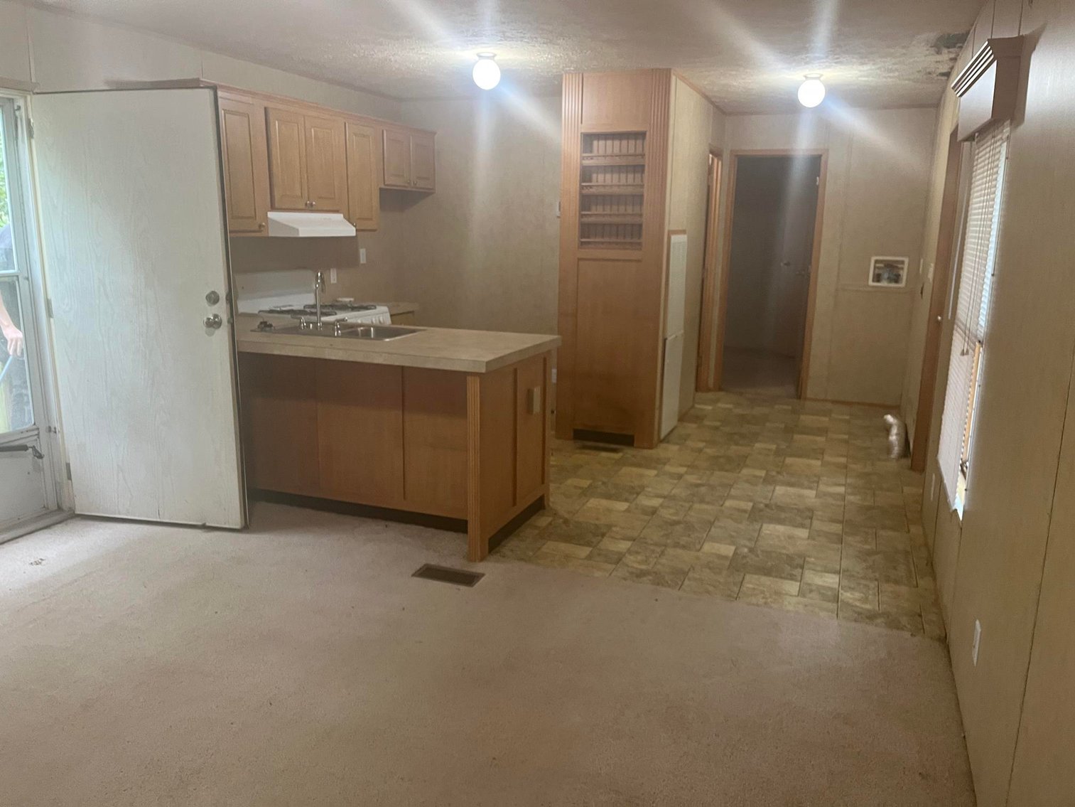 Image for SOLD $32,450 - Cozy Home in Ravenswood Selling to the Highest Bidder