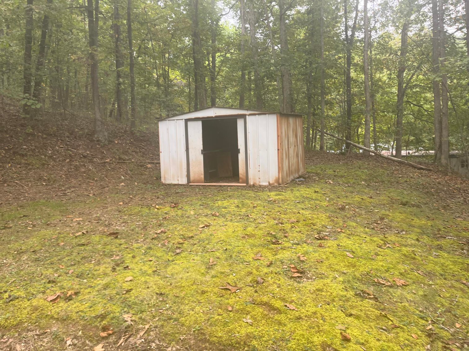 Image for SOLD $32,450 - Cozy Home in Ravenswood Selling to the Highest Bidder