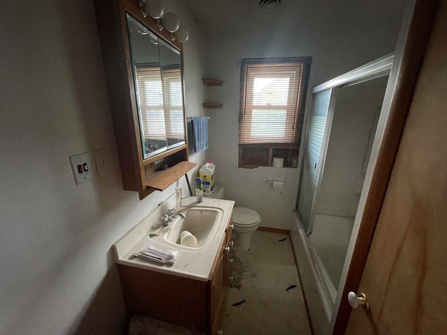 Image for SOLD - 2 Bedroom Project Home Selling to the Highest Bidder