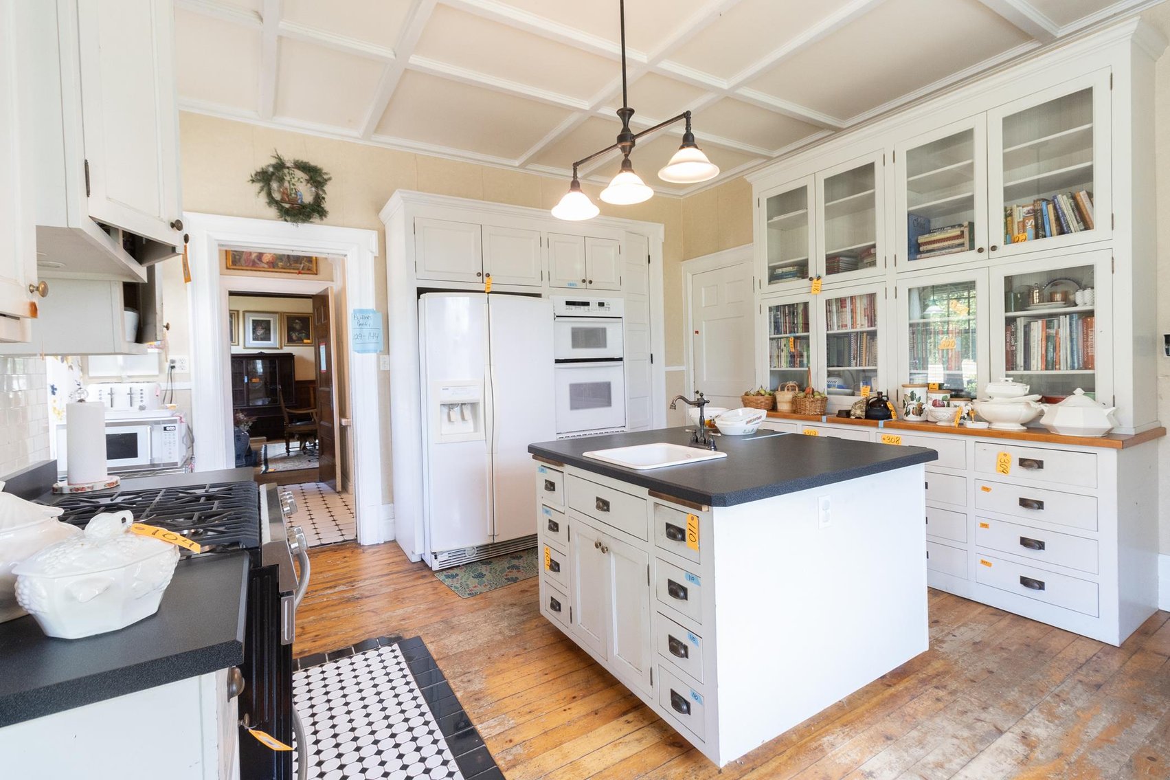 Image for SOLD $286,000 - Huge 7 Bedroom on 1.31 Acres in Waynesburg