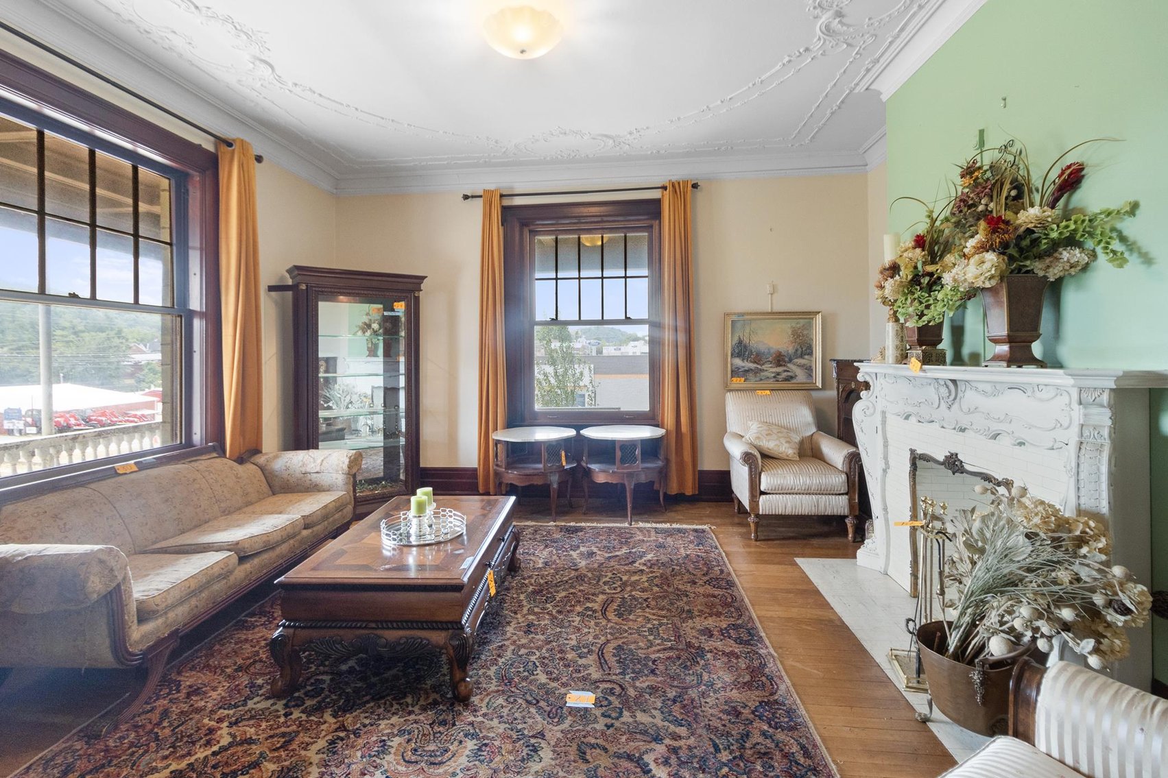 Image for SOLD $286,000 - Huge 7 Bedroom on 1.31 Acres in Waynesburg