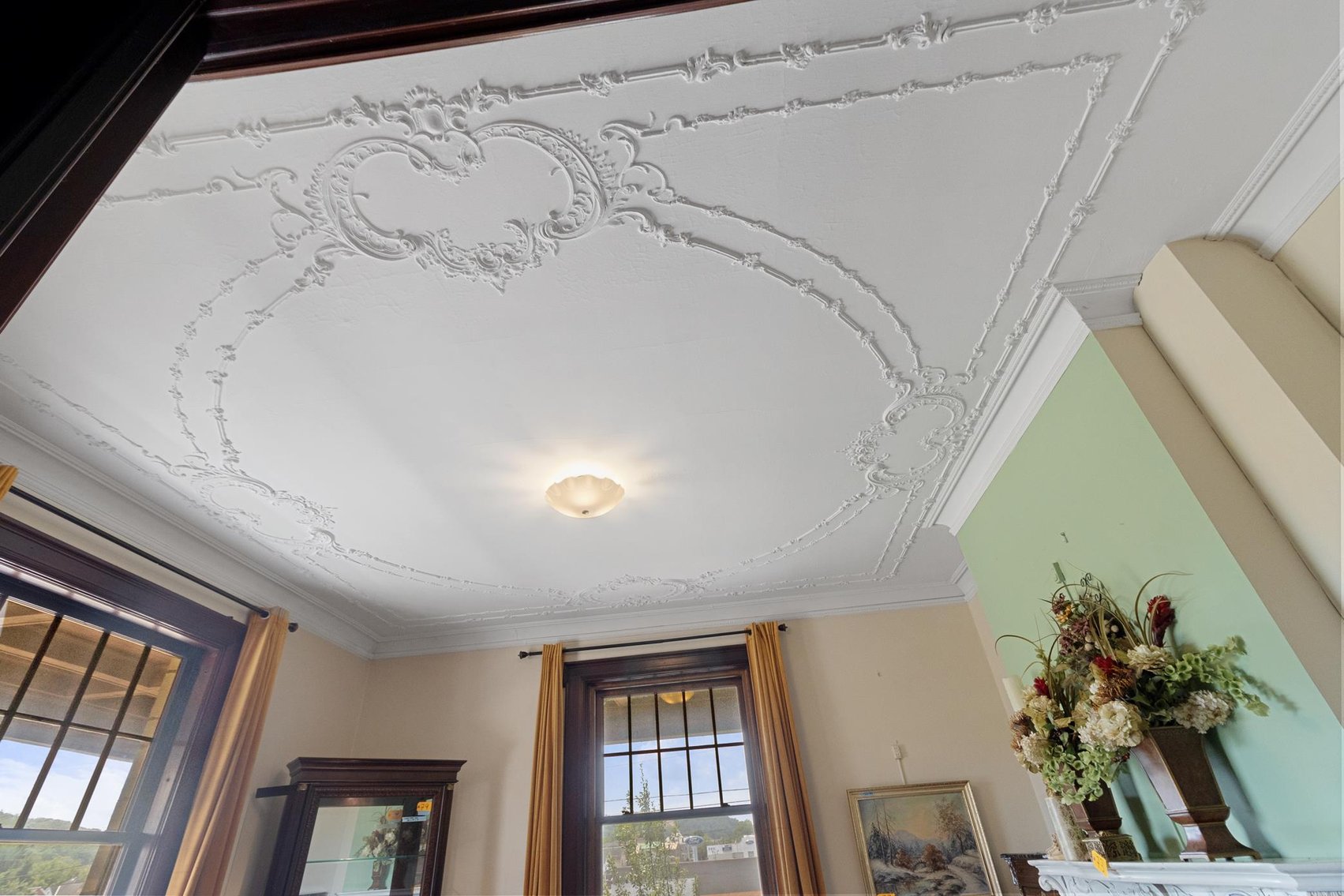 Image for SOLD $286,000 - Huge 7 Bedroom on 1.31 Acres in Waynesburg