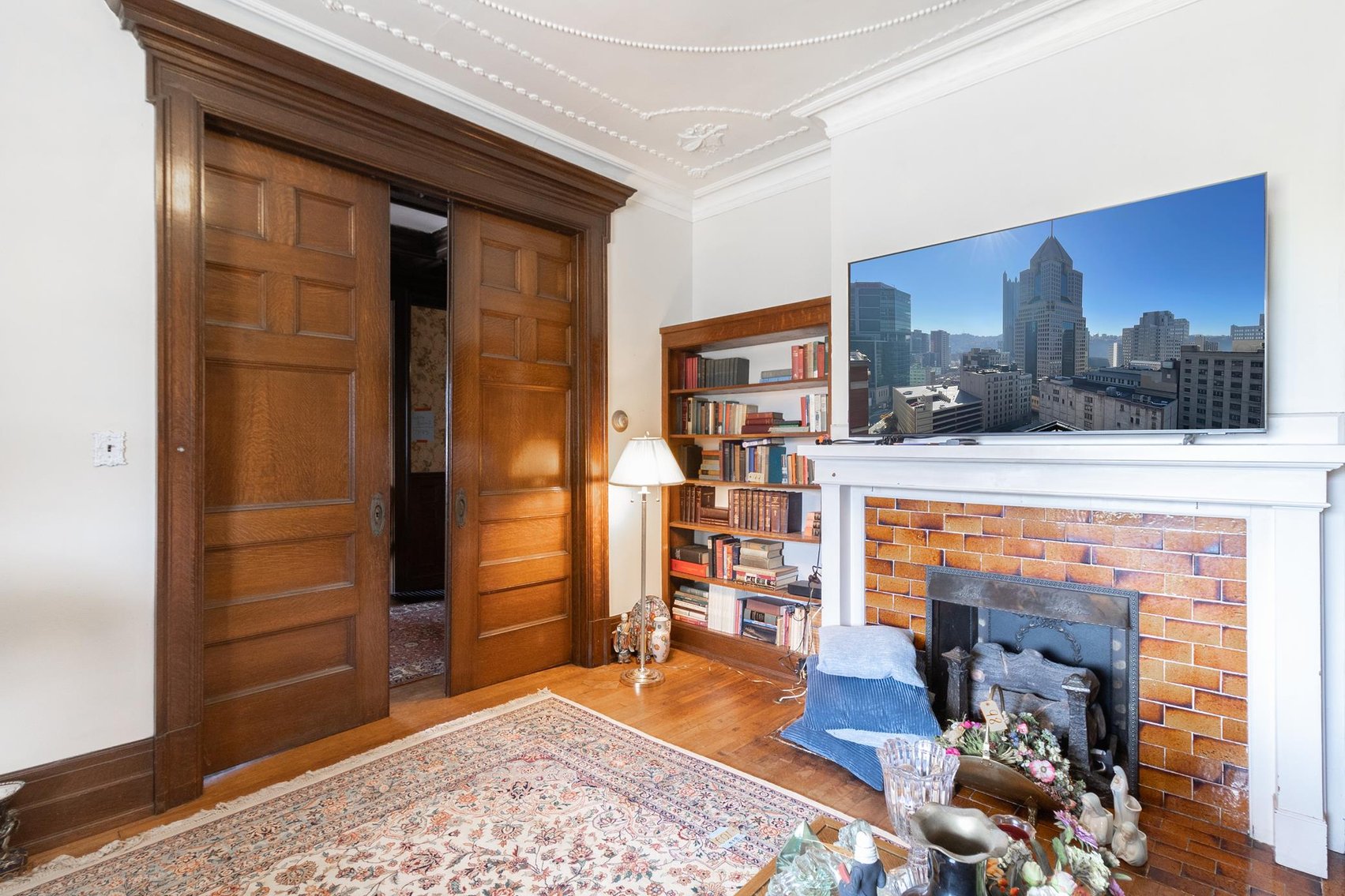 Image for SOLD $286,000 - Huge 7 Bedroom on 1.31 Acres in Waynesburg