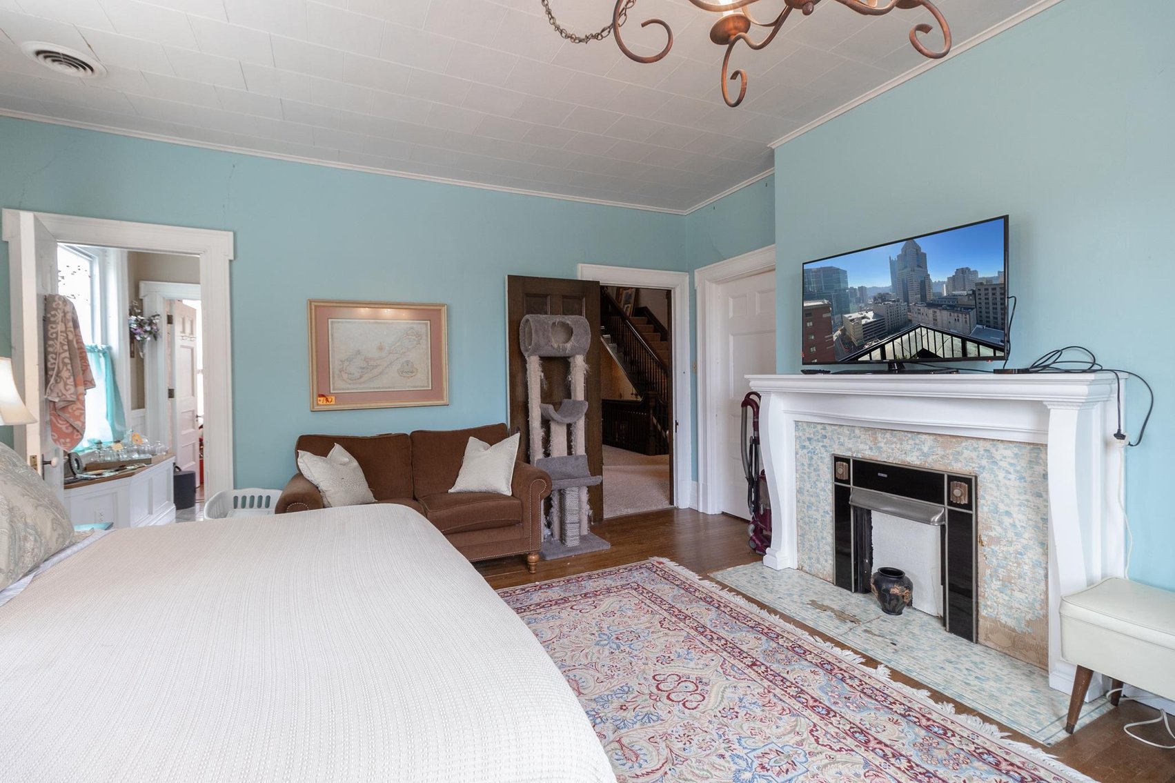 Image for SOLD $286,000 - Huge 7 Bedroom on 1.31 Acres in Waynesburg