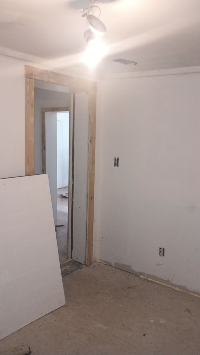 Image for SOLD $33,550 - 3 Bedroom Project Home with Apartment on 1.5 Acres in Ashland