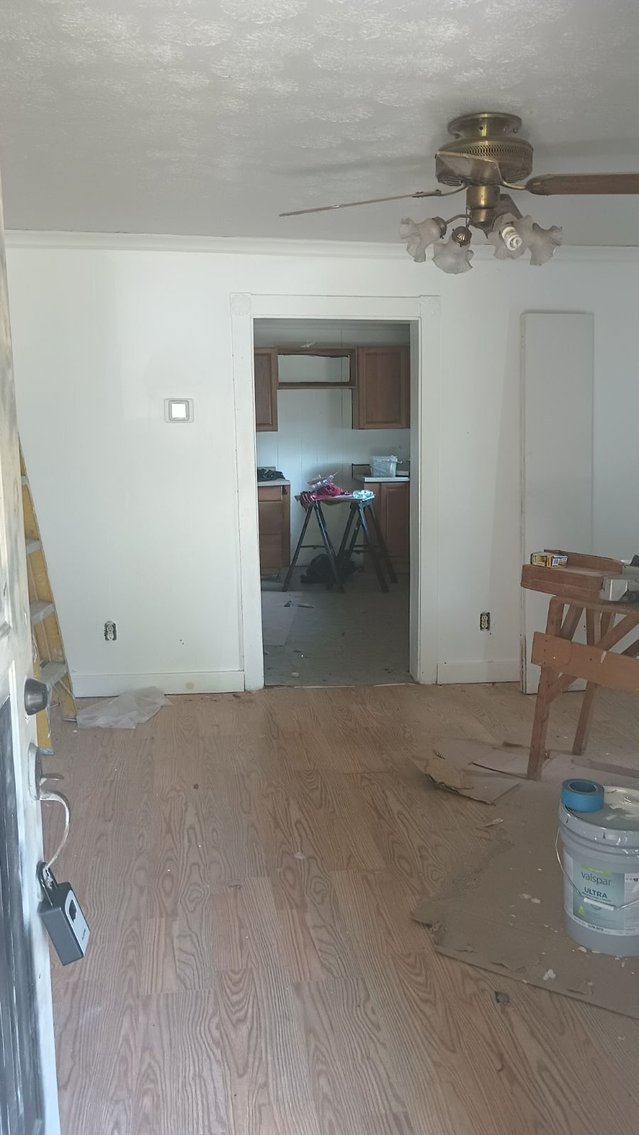 Image for SOLD $33,550 - 3 Bedroom Project Home with Apartment on 1.5 Acres in Ashland