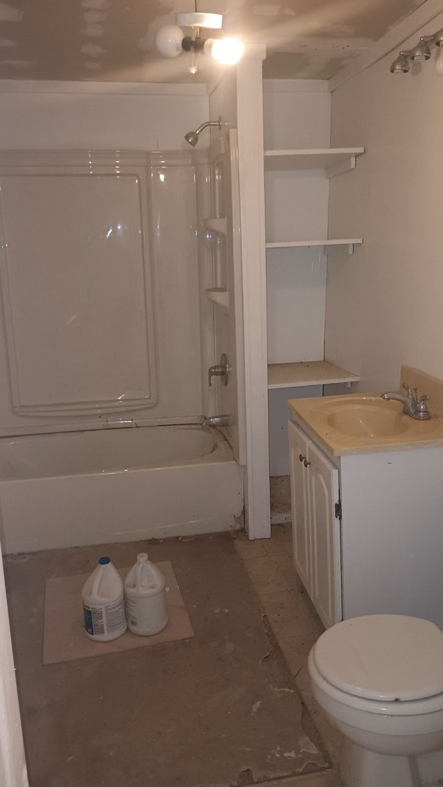 Image for SOLD $33,550 - 3 Bedroom Project Home with Apartment on 1.5 Acres in Ashland