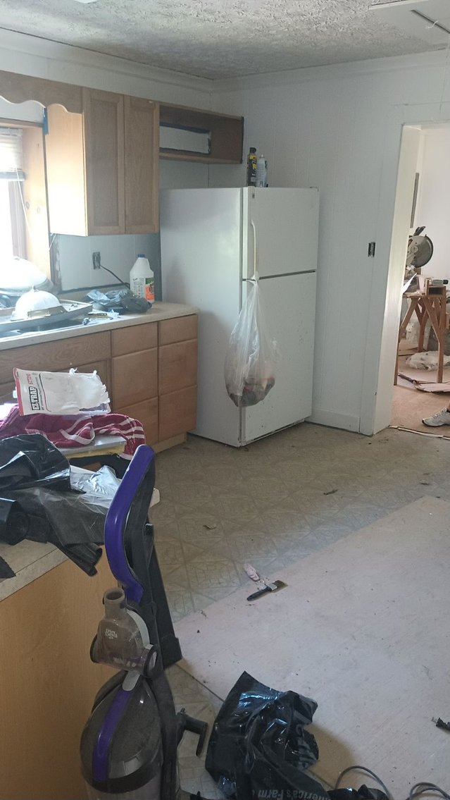 Image for SOLD $33,550 - 3 Bedroom Project Home with Apartment on 1.5 Acres in Ashland