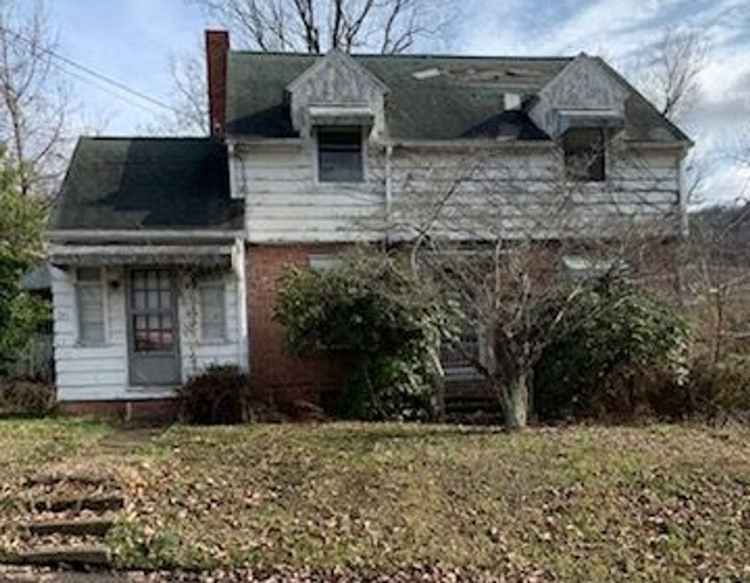 Image for 2 Investment Properties in Sistersville Selling to the Highest Bidders