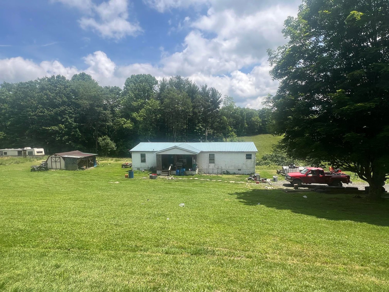 Image for SOLD $42,350 - 3 Bedroom on 1.4 Acres Selling to the Highest Bidder