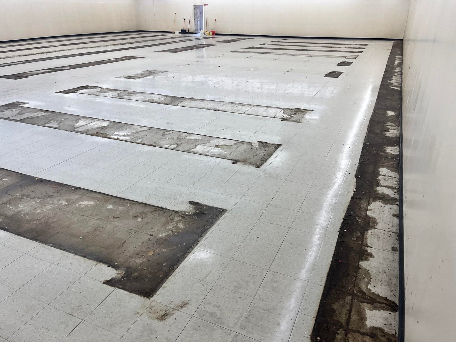 Image for SOLD $255,750 - Income Generating, Multi-Unit Commercial Property