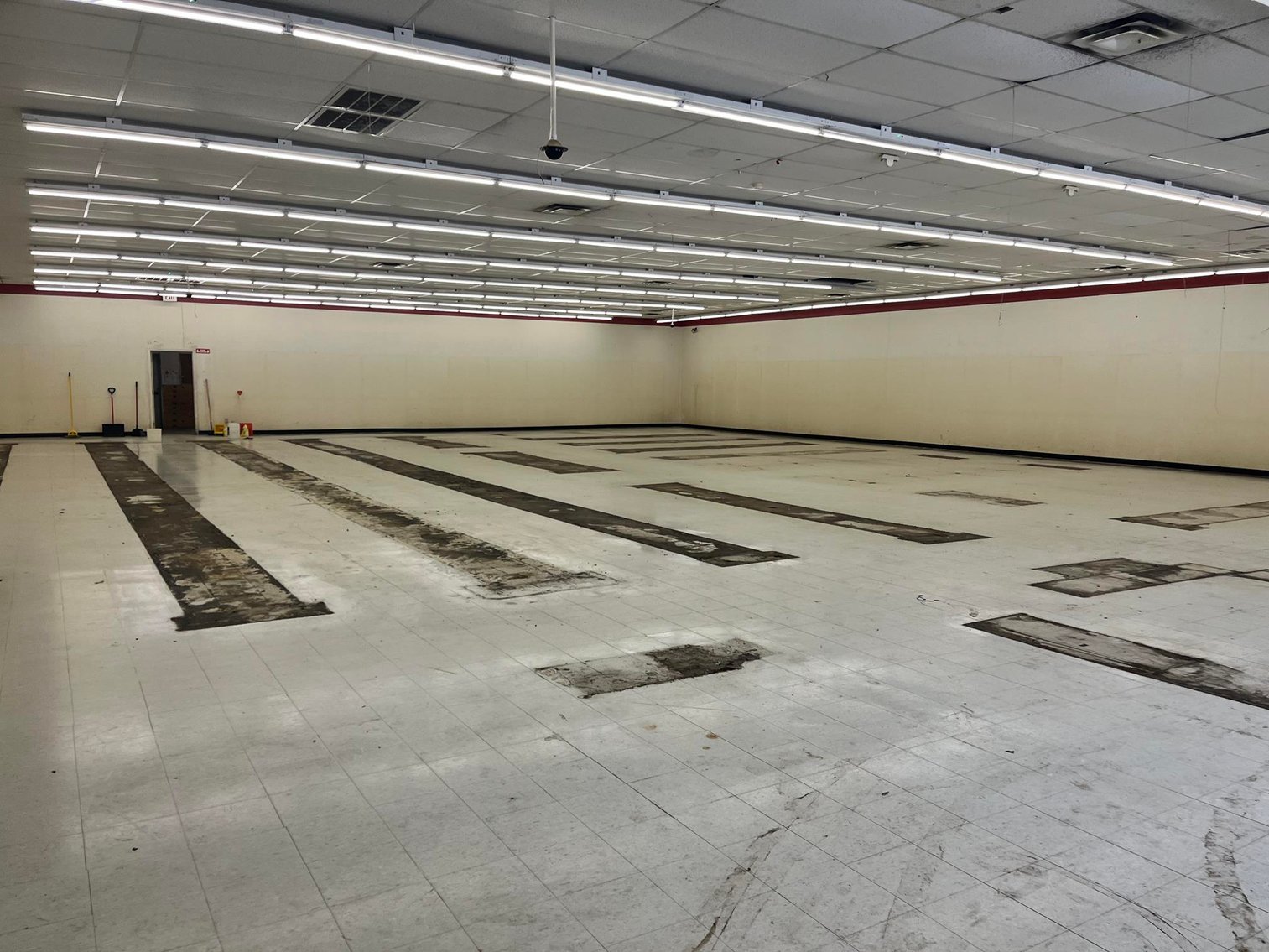 Image for SOLD $255,750 - Income Generating, Multi-Unit Commercial Property