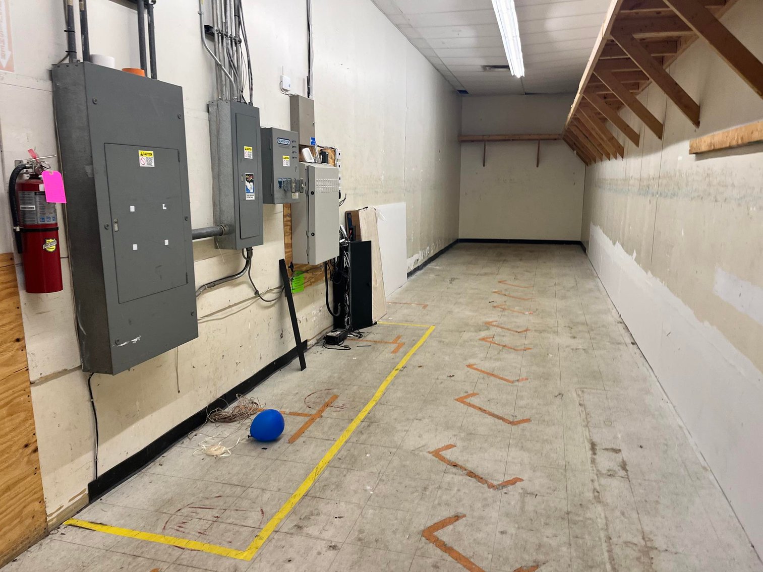 Image for SOLD $255,750 - Income Generating, Multi-Unit Commercial Property