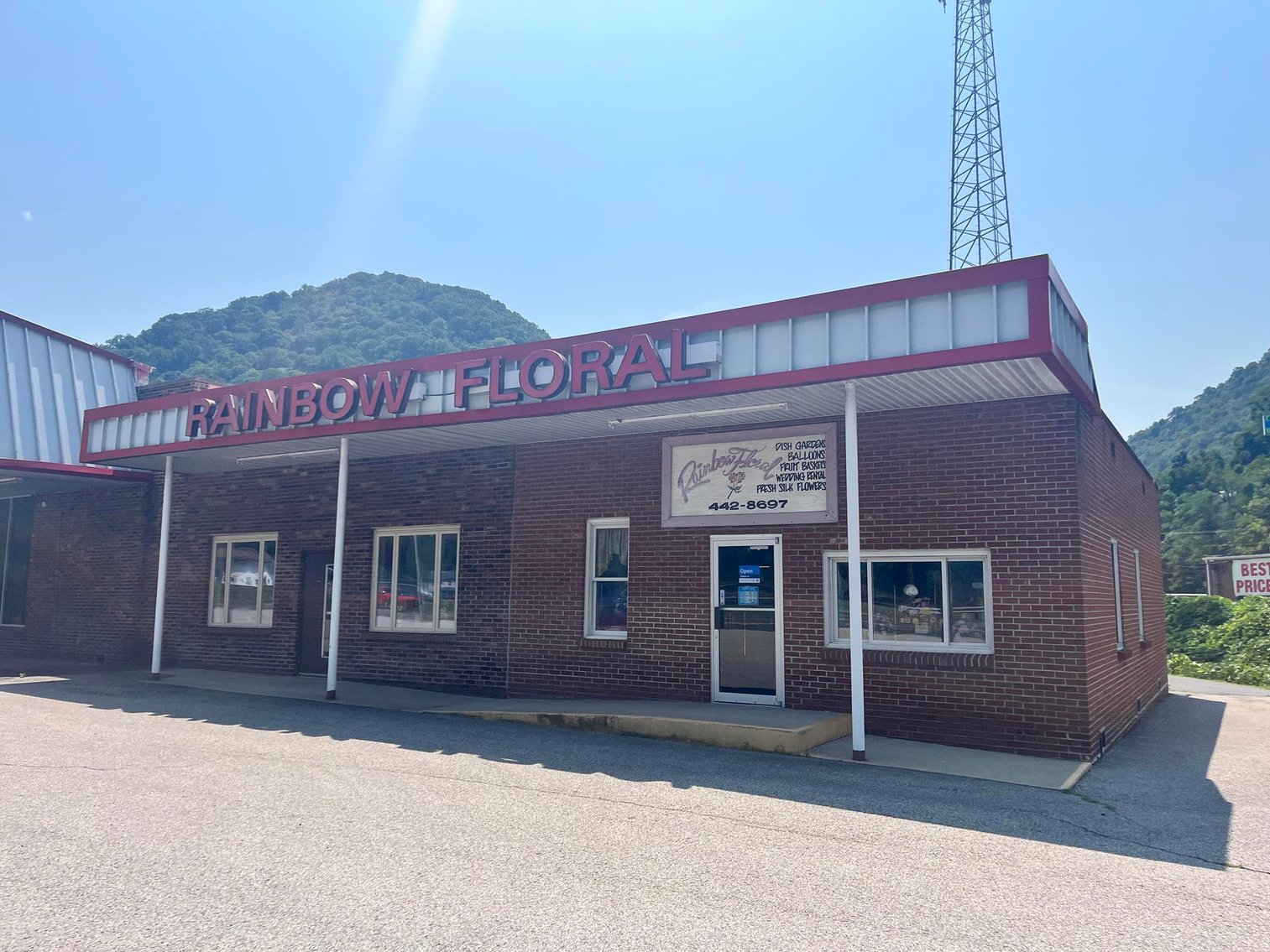 Image for SOLD $255,750 - Income Generating, Multi-Unit Commercial Property