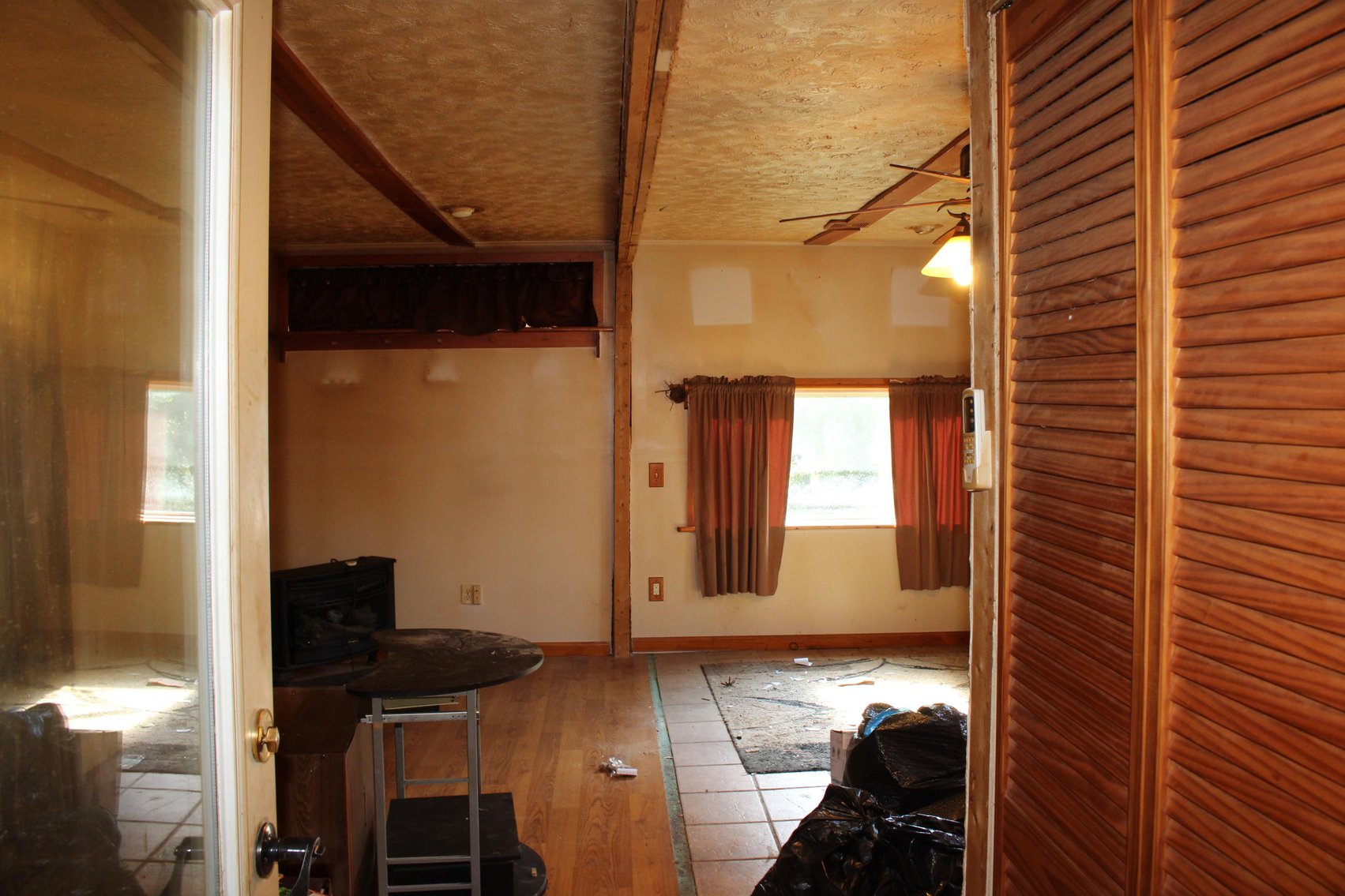 Image for SOLD $90,750 - 3 Bedroom on 6 Private Acres in Huntington