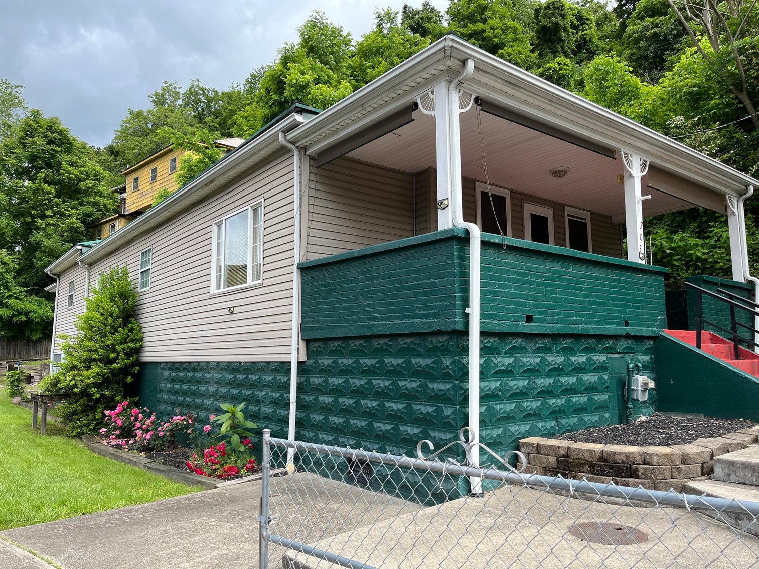 Image for SOLD $59,950 - 3 Bedroom with Full Basement in Williamson