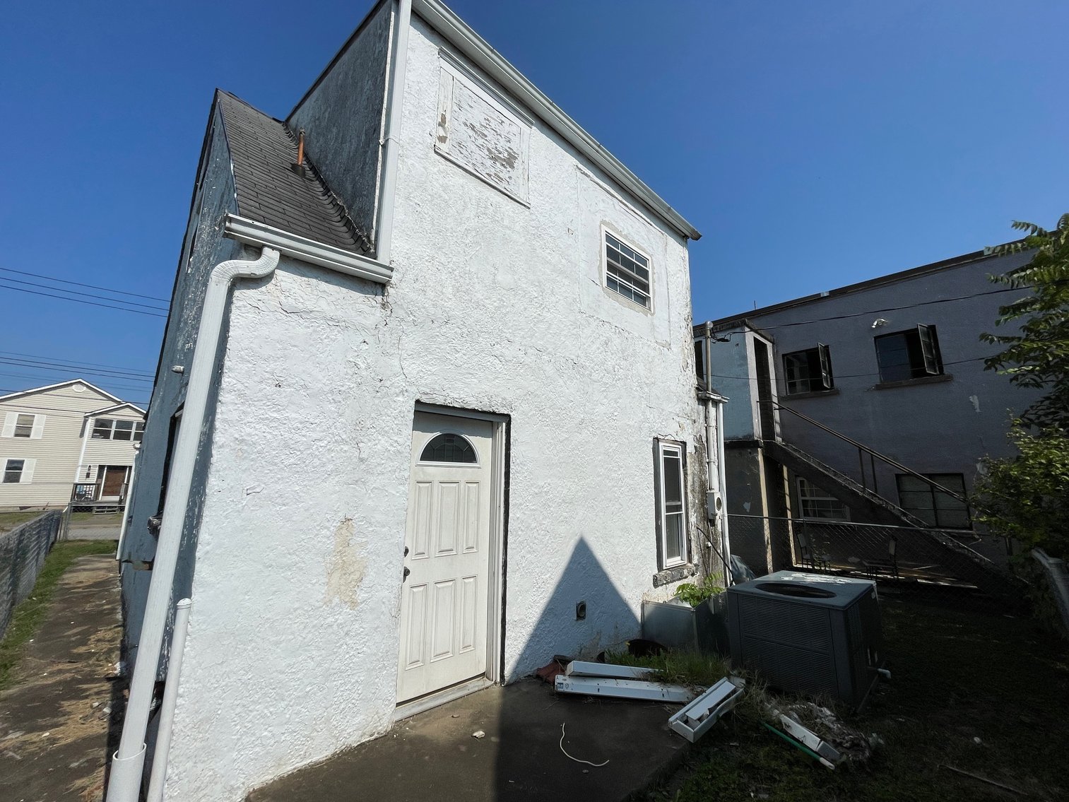 Image for SOLD $38,225 - 2 Bedroom in Dunbar Ideal for a Flip