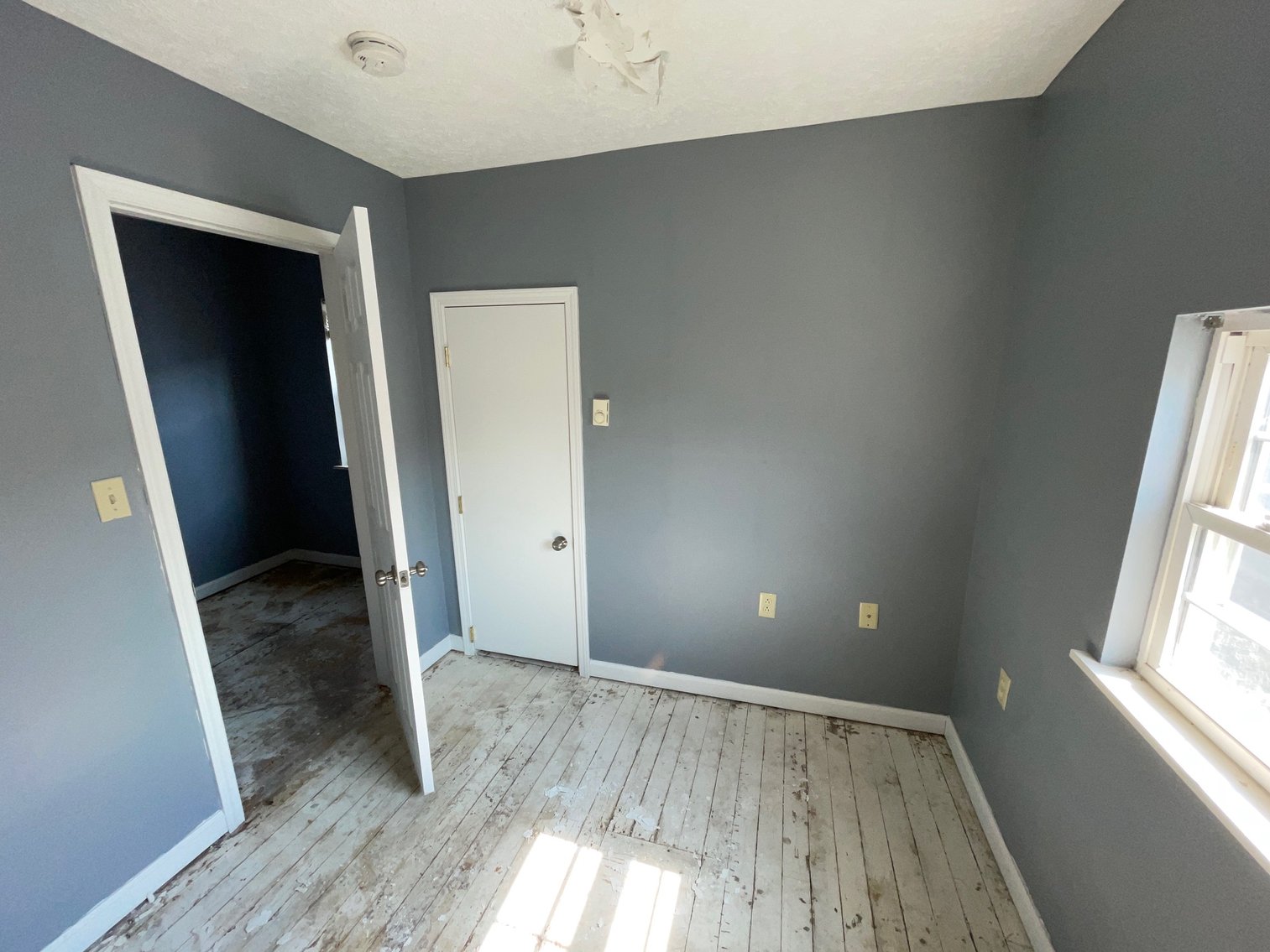 Image for SOLD $38,225 - 2 Bedroom in Dunbar Ideal for a Flip