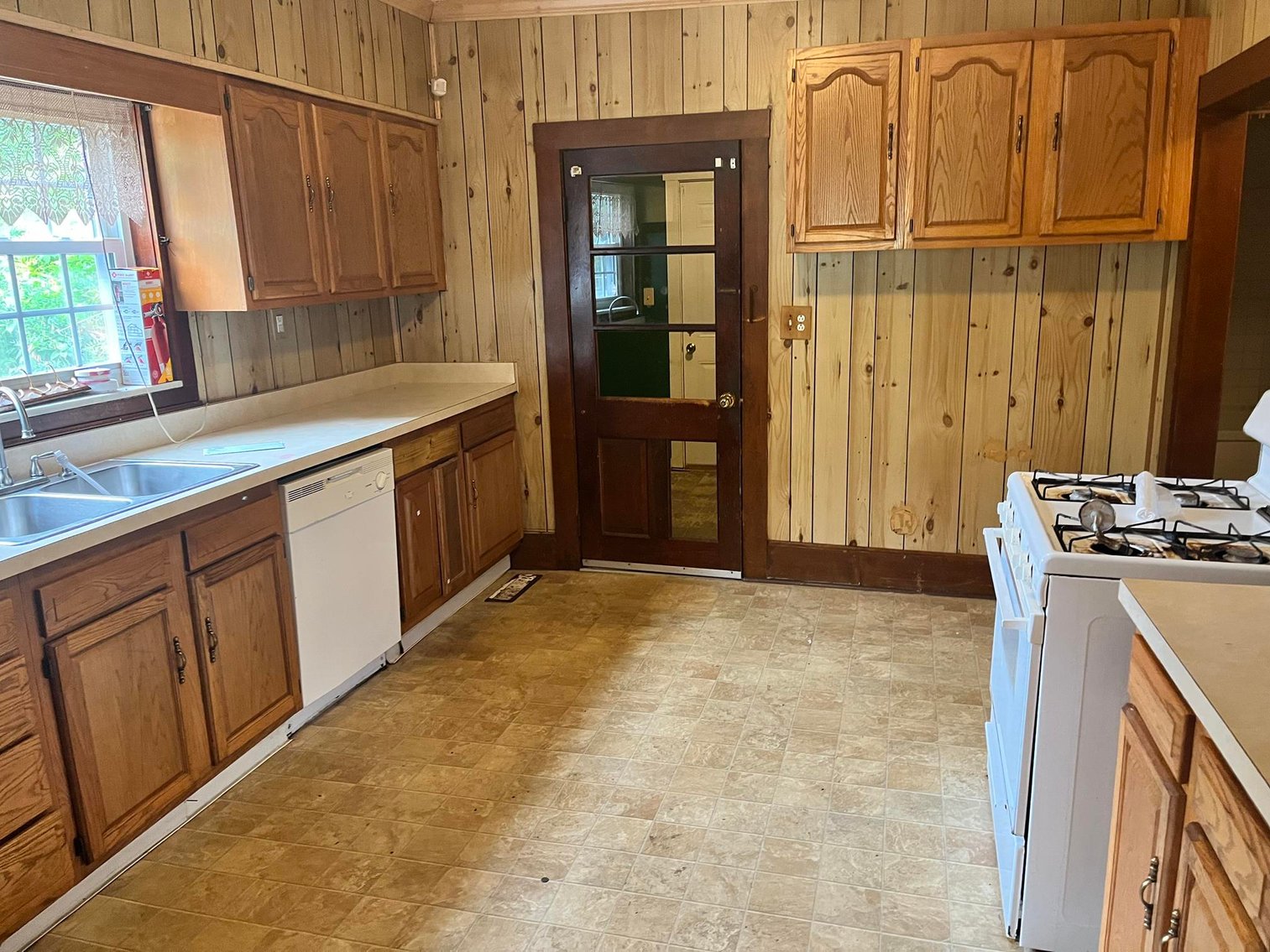 Image for SOLD $73,700 - 3 Bedroom Charleston Home