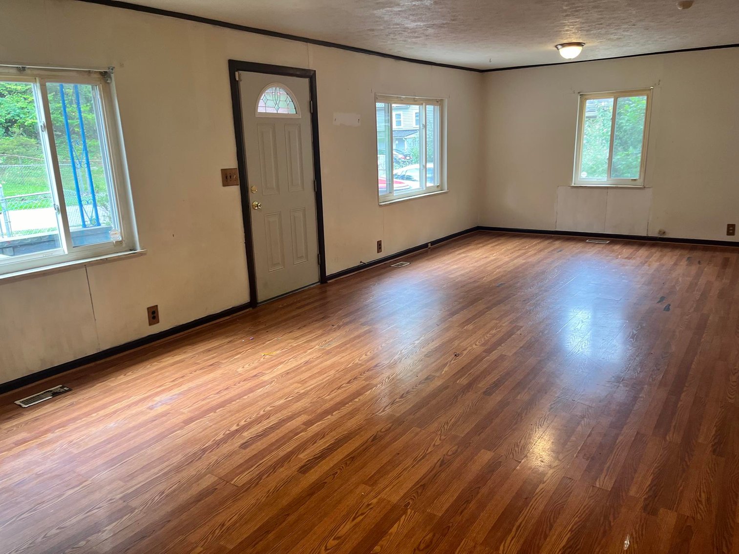 Image for SOLD $73,700 - 3 Bedroom Charleston Home