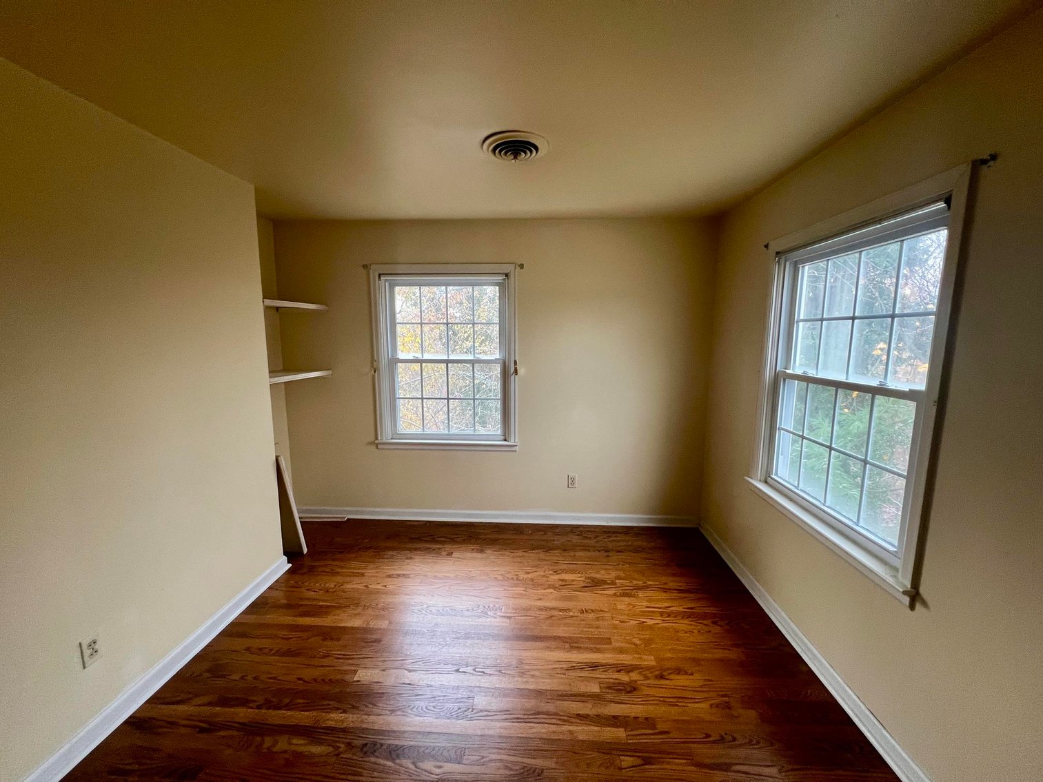 Image for SOLD $121,000 - Classic 4 Bedroom Home in South Charleston