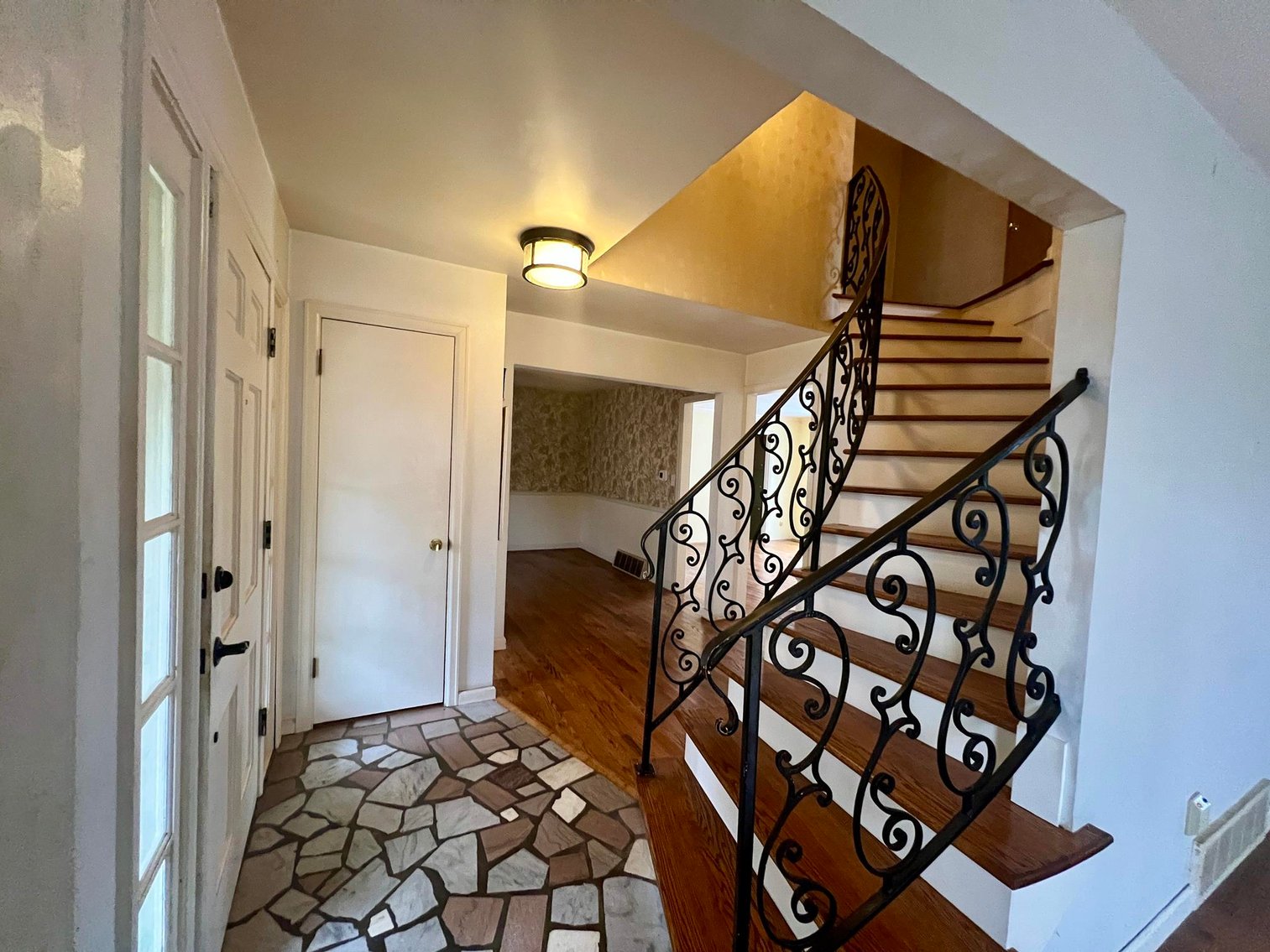 Image for SOLD $121,000 - Classic 4 Bedroom Home in South Charleston