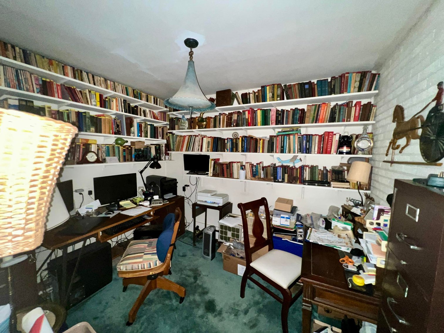 Image for SOLD $162,250 - Classic Brick 5 Bedroom on 2 ½ Acres in Huntington