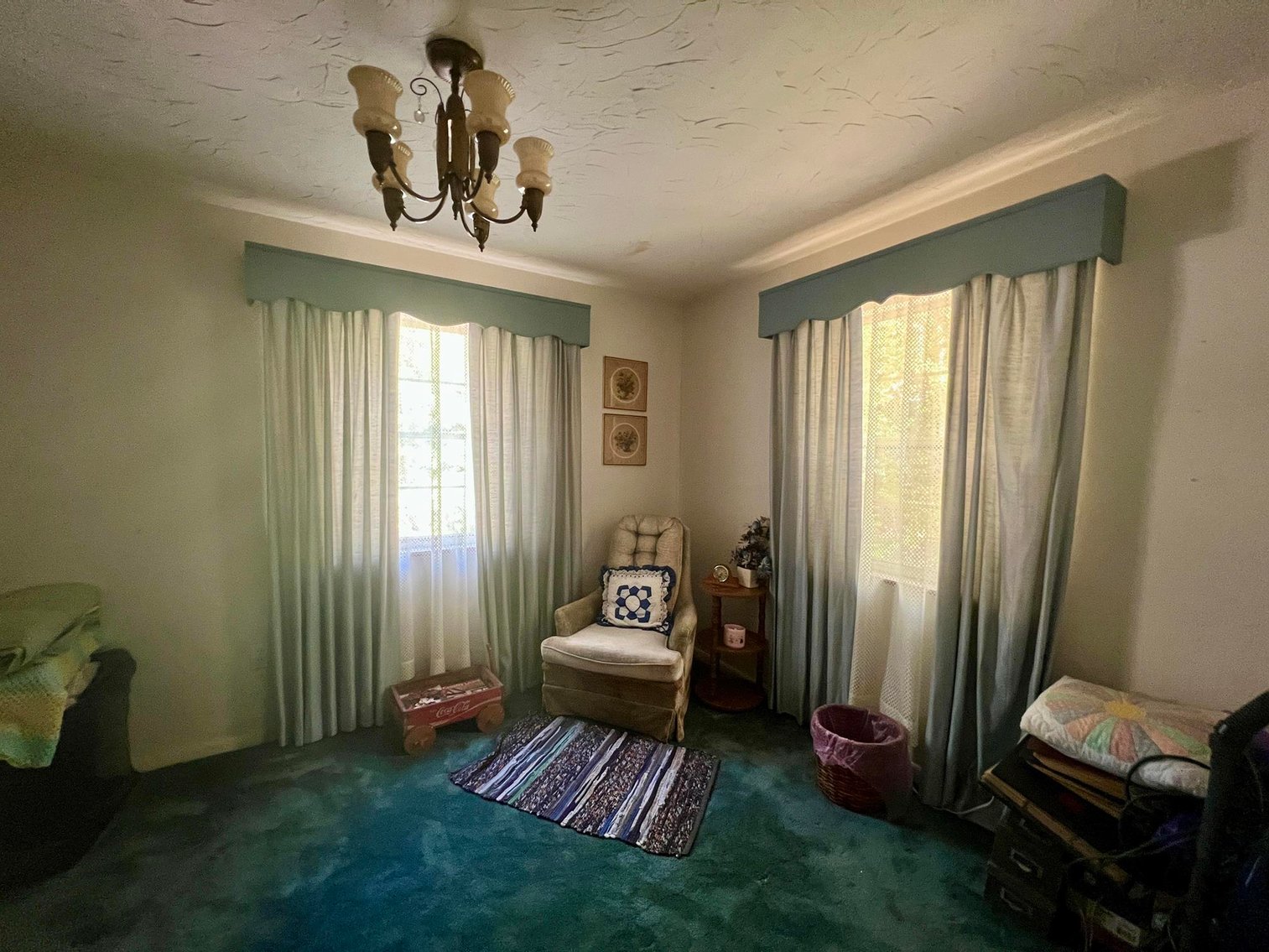 Image for SOLD $162,250 - Classic Brick 5 Bedroom on 2 ½ Acres in Huntington