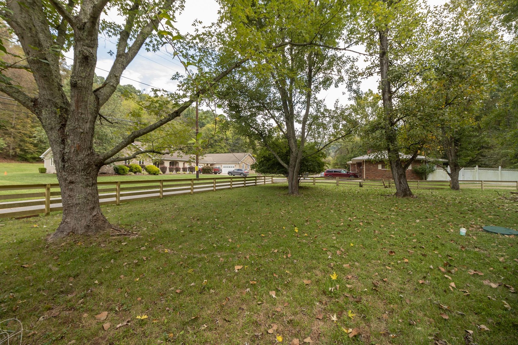 Image for SOLD $162,250 - Classic Brick 5 Bedroom on 2 ½ Acres in Huntington