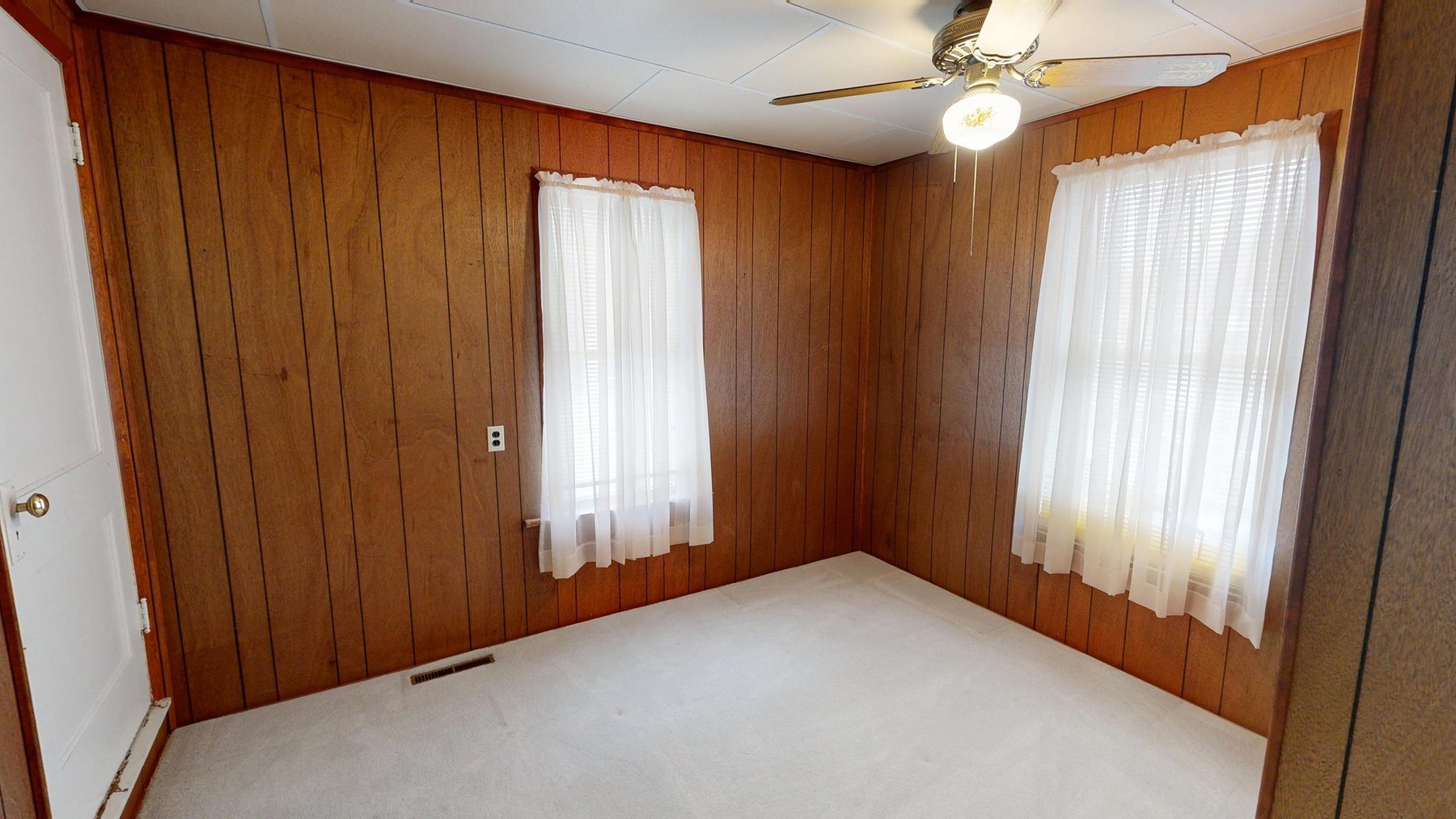 Image for SOLD $51,150 - Charming 3 Bedroom in Weston